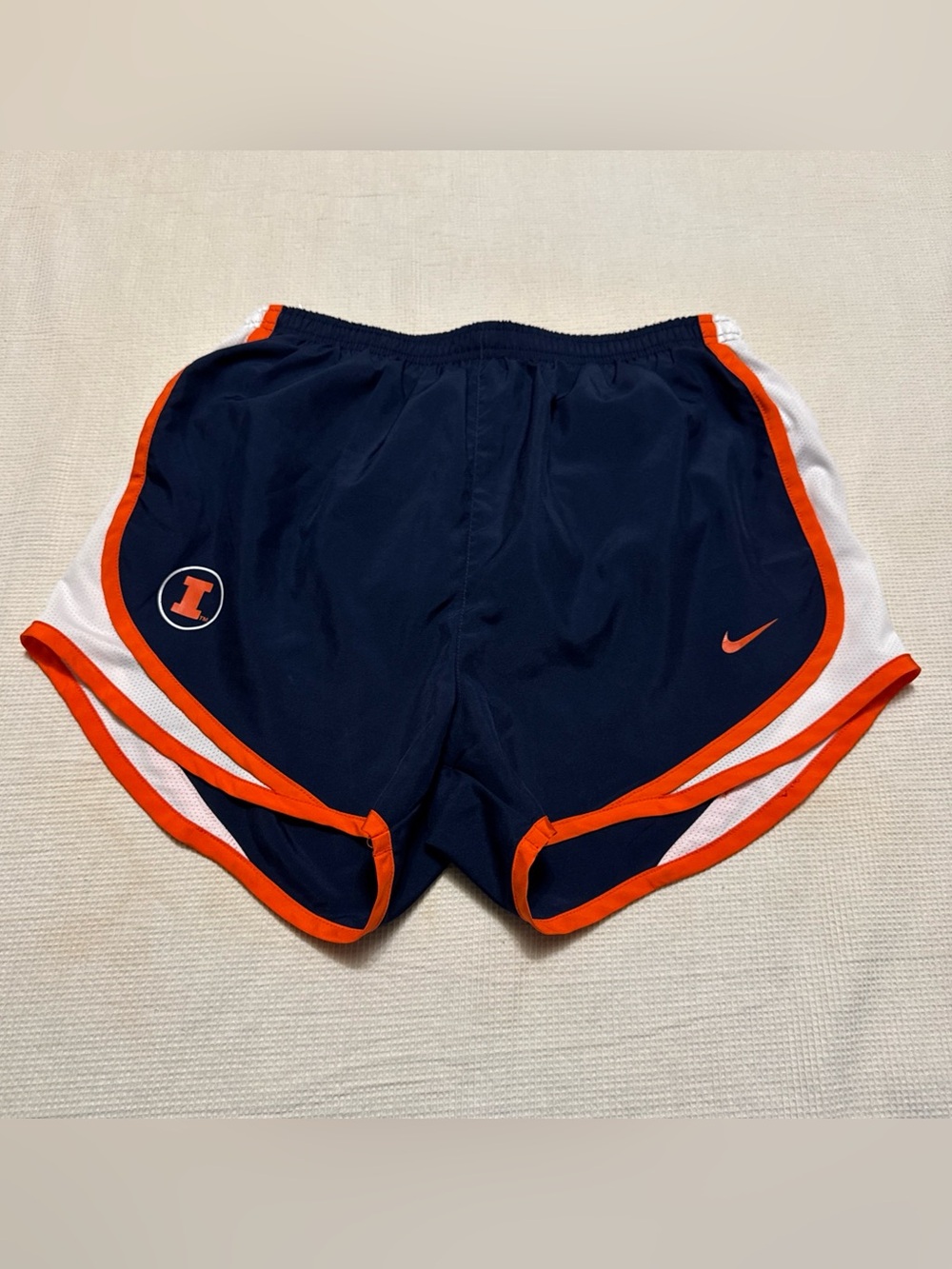 Nike Dri-FIT Illinois Fighting Illini Running Shorts Women’s Small Navy Orange